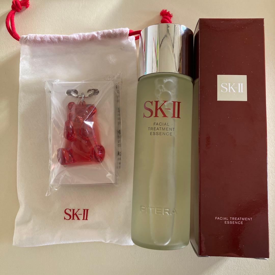 SK-IIフェイシャルトリートメントエッセンス230mlぴてくまキーホルダー付き